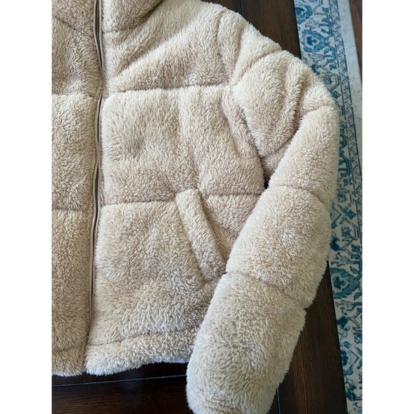 Aeropostale Faux Fur Coat Full Zip Beige Cream Fuzzy Neutral Soft Winter S NEW - Picture 3 of 8